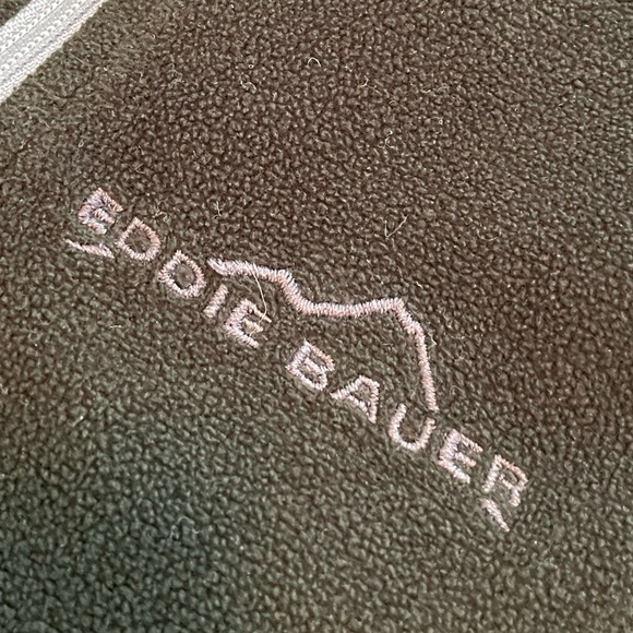 Eddie Bauer Men's 3/4 Zip Fleece - Picture 6 of 8